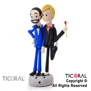 ADORNO PAREJA NOVIOS GAY PORCELANA FRIA x 1